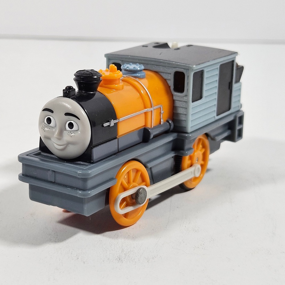 Thomas & Friends TrackMaster Dash Motorized Engine Mattel 2009 T4194 Orange Grey
